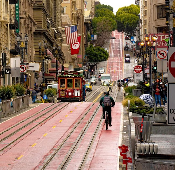 Powell Street 4