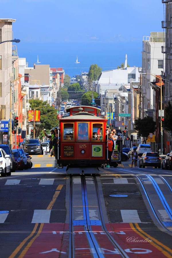 Powell Street 2