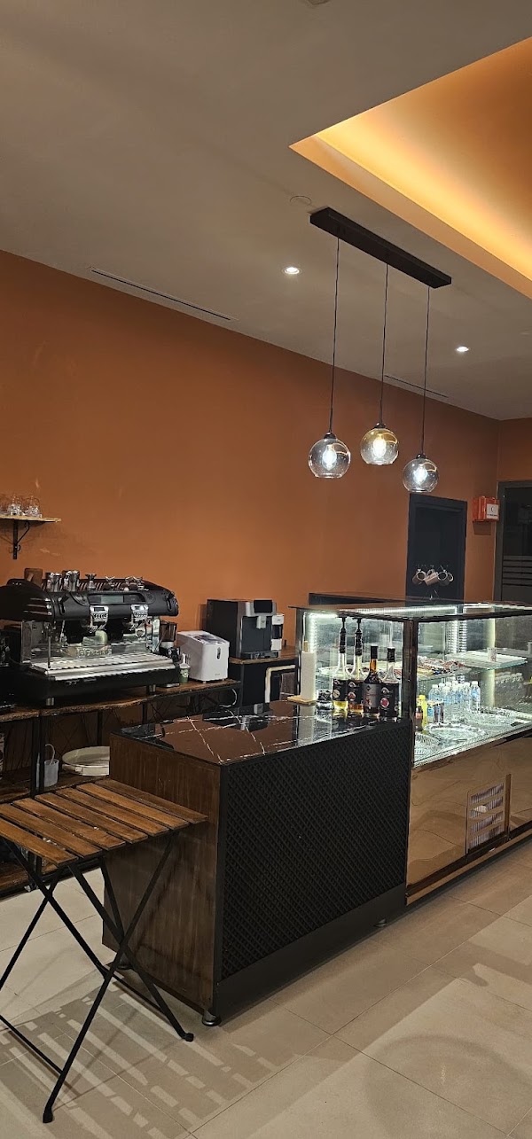 Naif Cafe - Taksim Elysium Residence 1