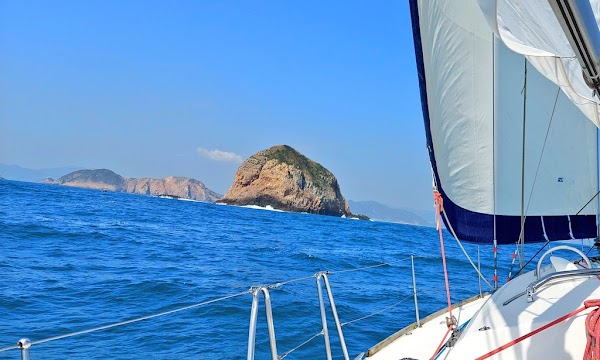 East Ninepin Island