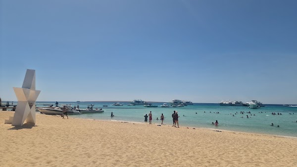 hula hula beach island hurghada 5