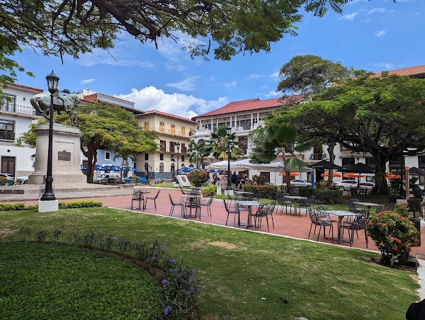 Plaza Herrera 3