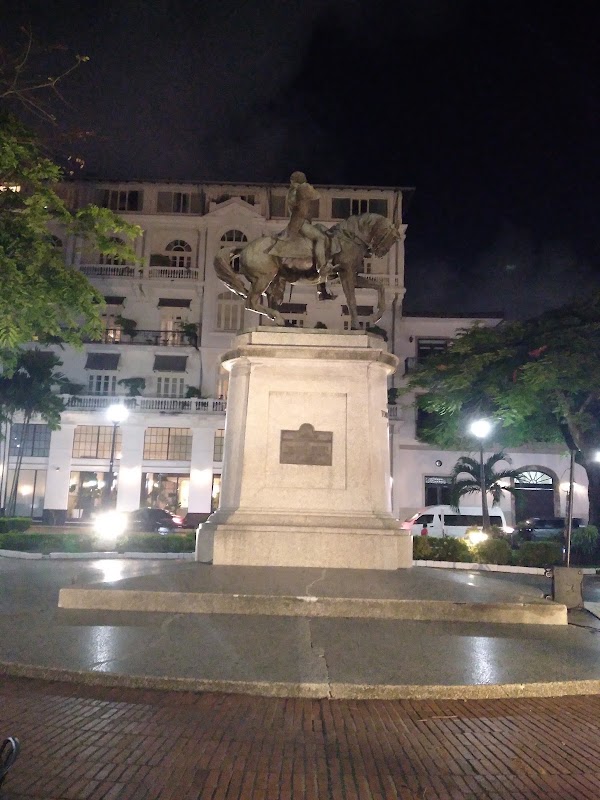 Plaza Herrera 2