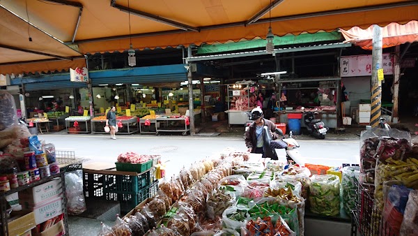 Peng Cuo Huanghun Market 1