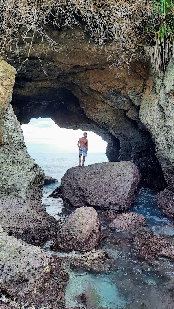 Secret Point Beach 4