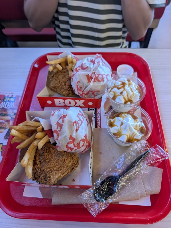 KFC City Plaza Peten 3