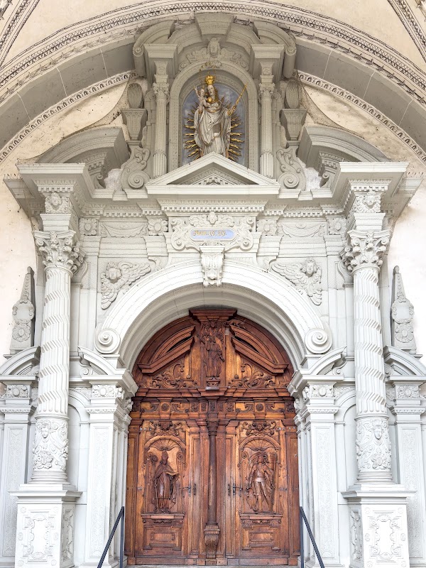 Hofkirche St. Leodegar 2