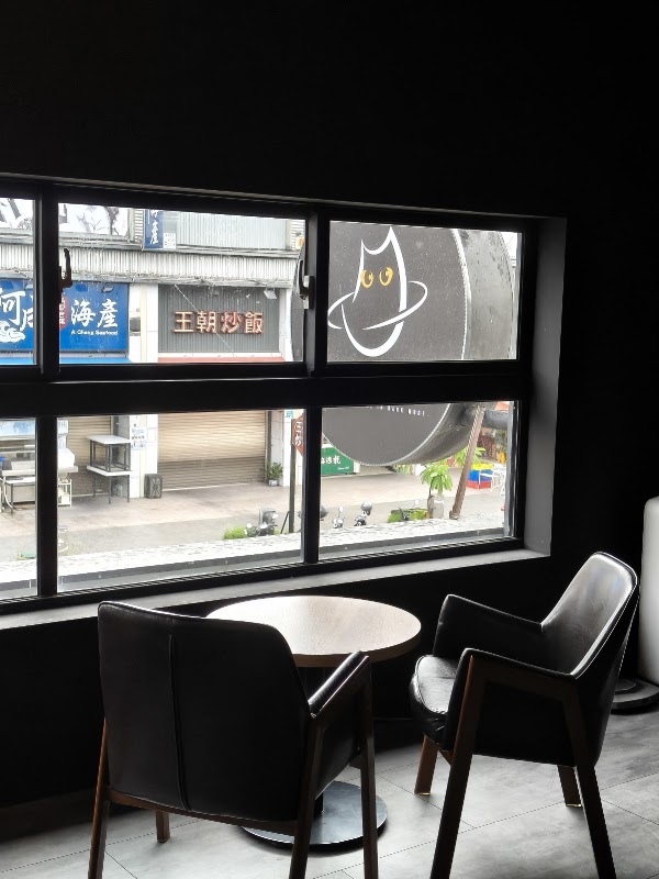 Dark Mode Café 二店