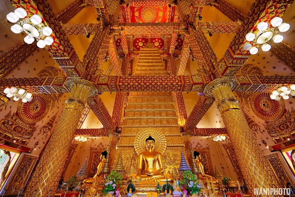 Wat Phra That Nong Bua 4