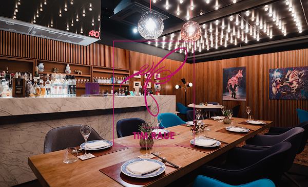Restaurants 32