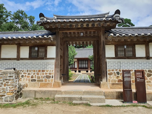 Yungneung and Geolleung Royal Tombs 4