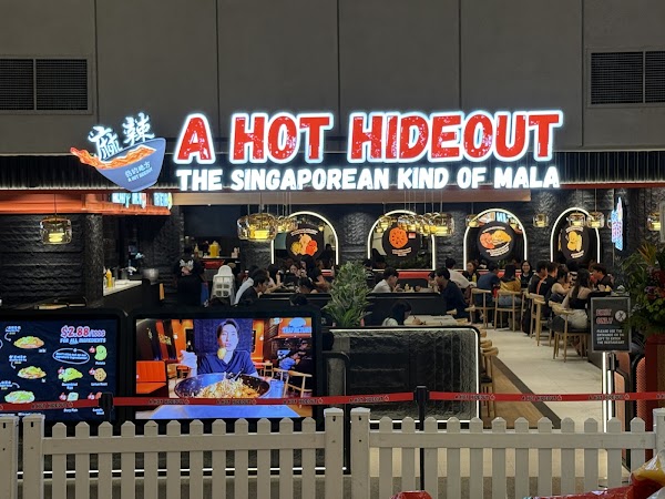 A Hot Hideout @ Orchard (Cineleisure)