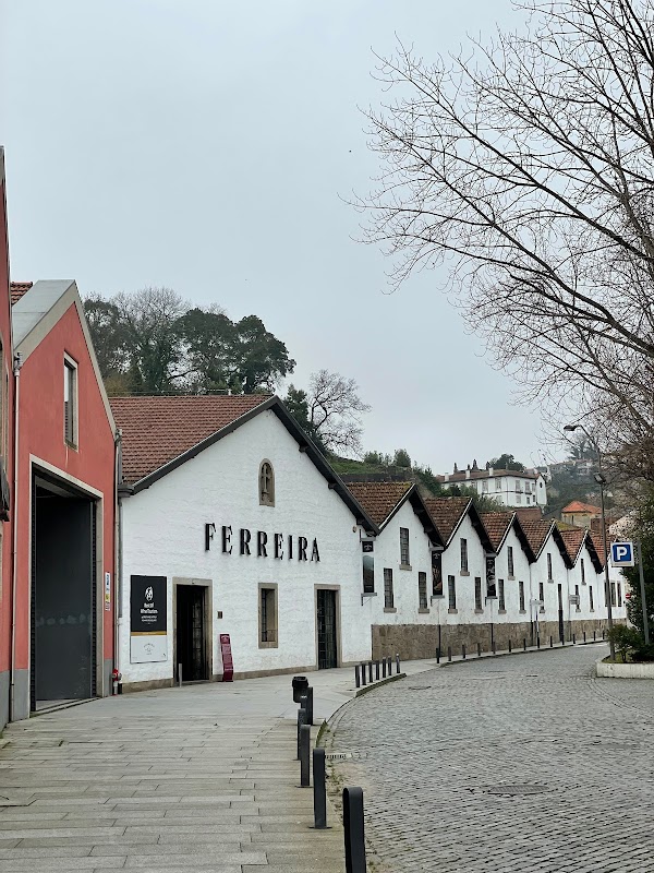 Caves Ferreira