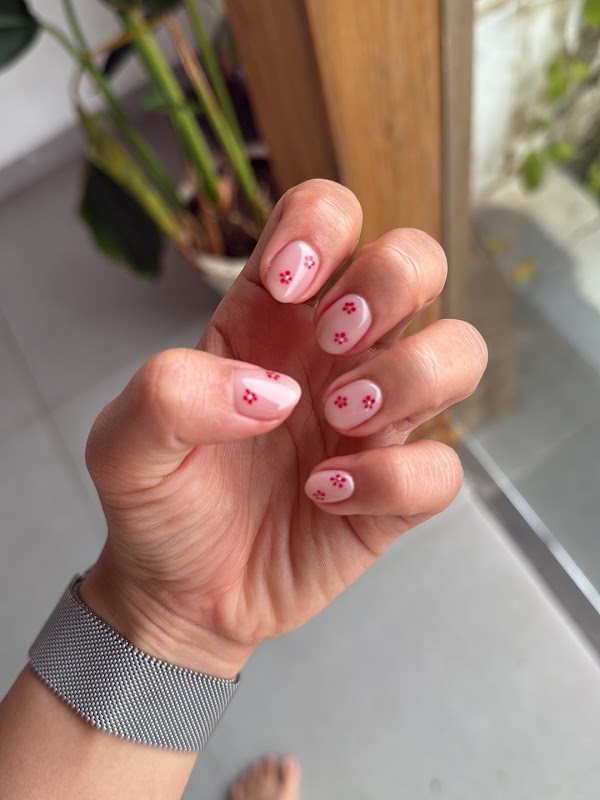 Amika Nails & Beauty Care 3