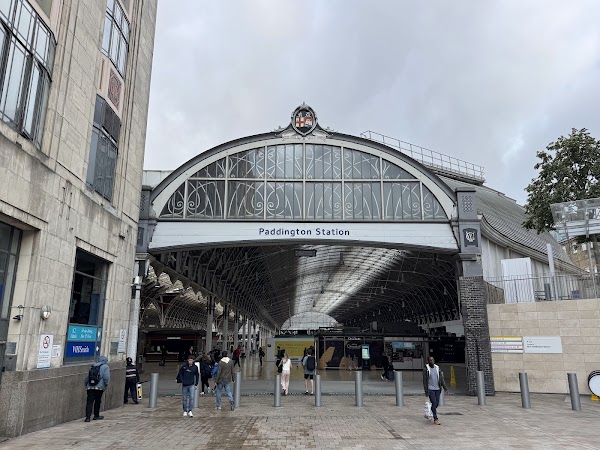 Paddington 4