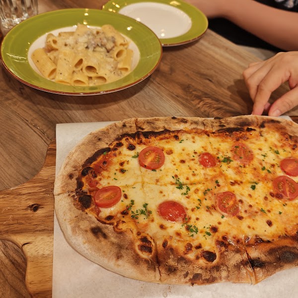 Pazonia Italian Street Food - Amoy Street 3