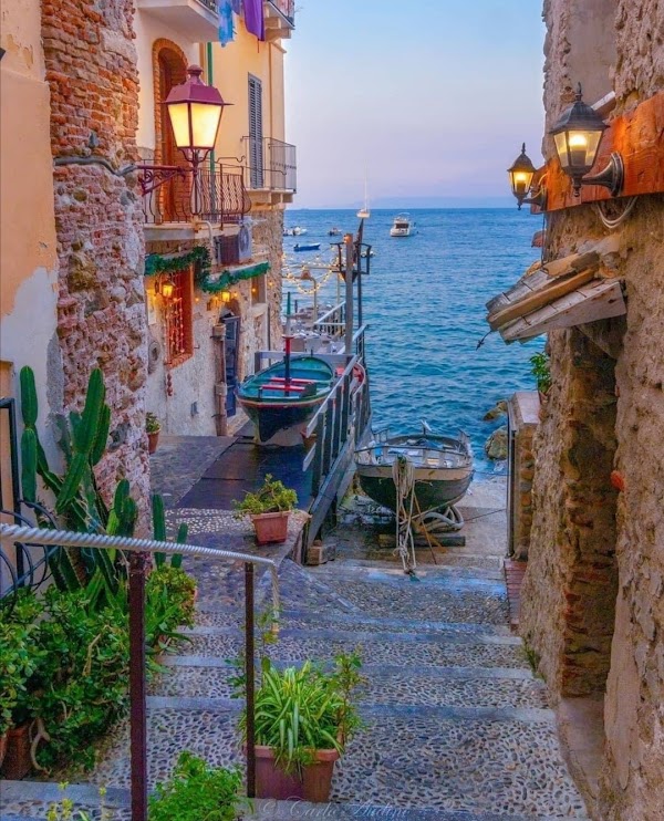 Via Chianalea