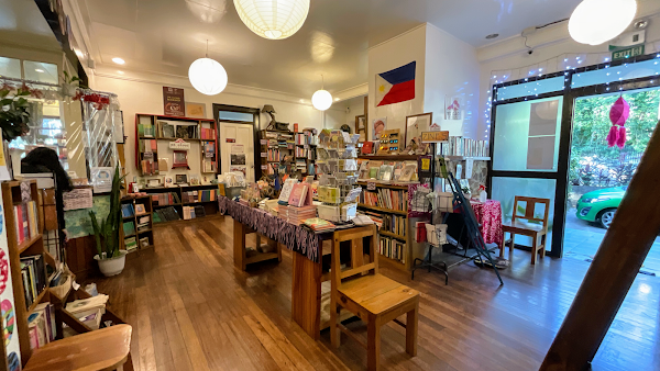 Mt. Cloud Bookshop 5