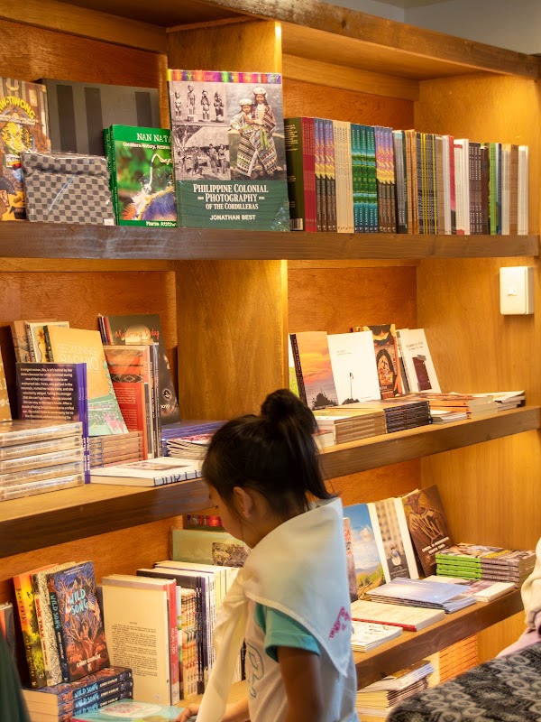 Mt. Cloud Bookshop 4