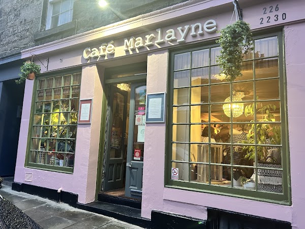 Cafe Marlayne