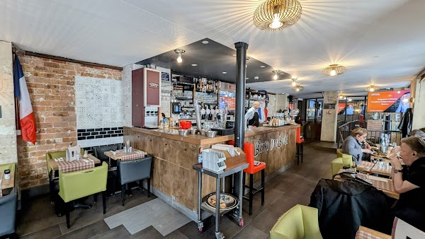 Bistro de la banque 1