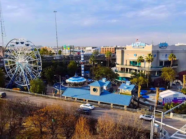 Downtown Aquarium