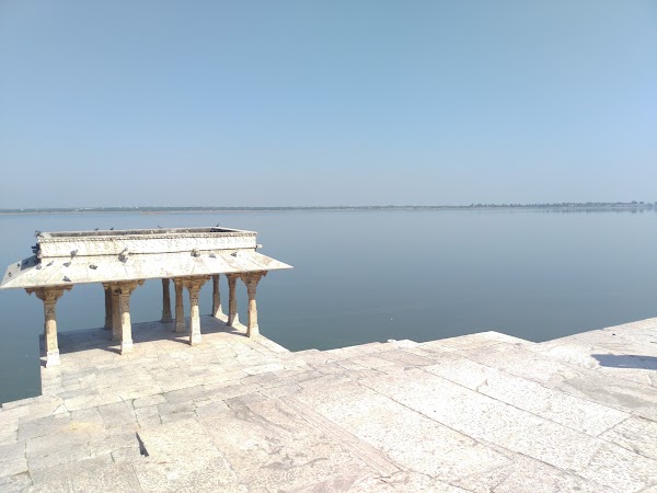 Nau Chauki - Rajsamand Lake 1