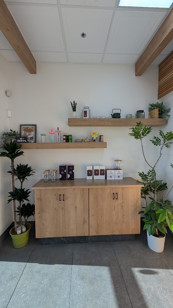 BREW TEA BAR 2