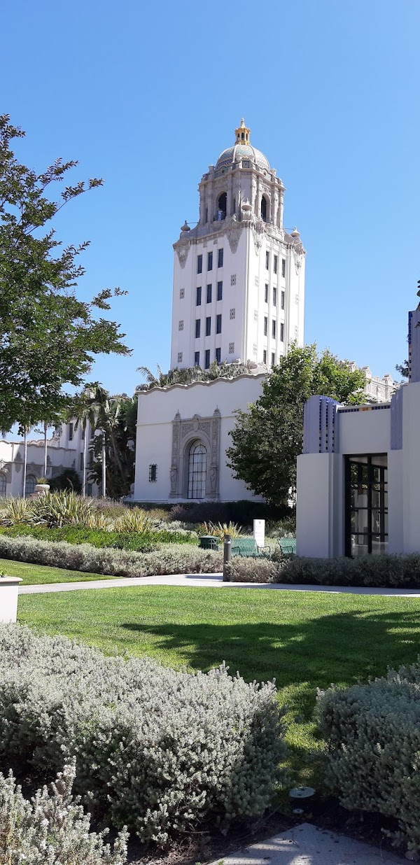 Beverly Hills 5