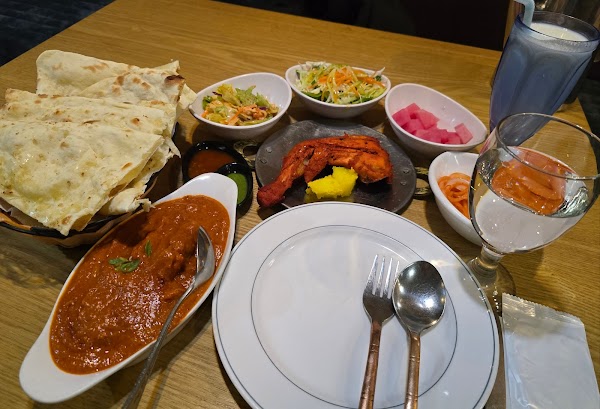 New Delhi Indian Restaurant 4