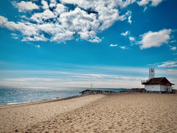 Kew-Balmy Beach 1
