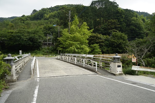 The melody bridge 1