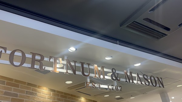 FORTNUM & MASON Tokyo Station Gransta Shop 1