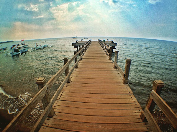 Lovina Beach 4