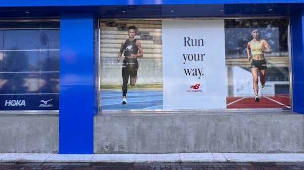 STEP SPORTS TOKYO FLAGSHIP STORE
