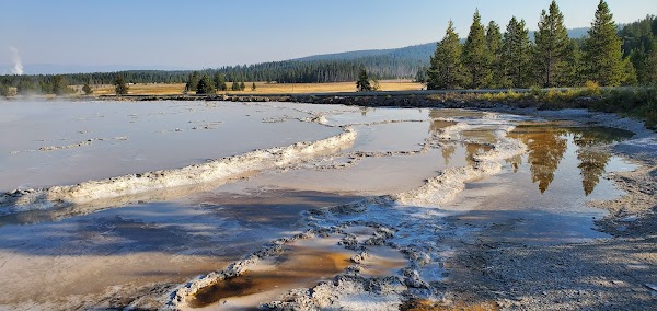 Firehole Lake Drive 3