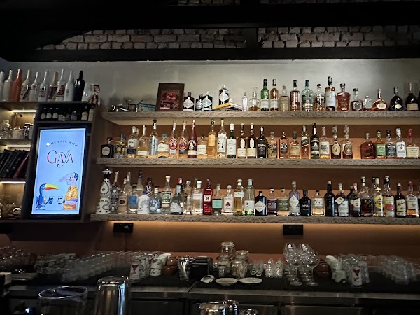 Bar Gaya