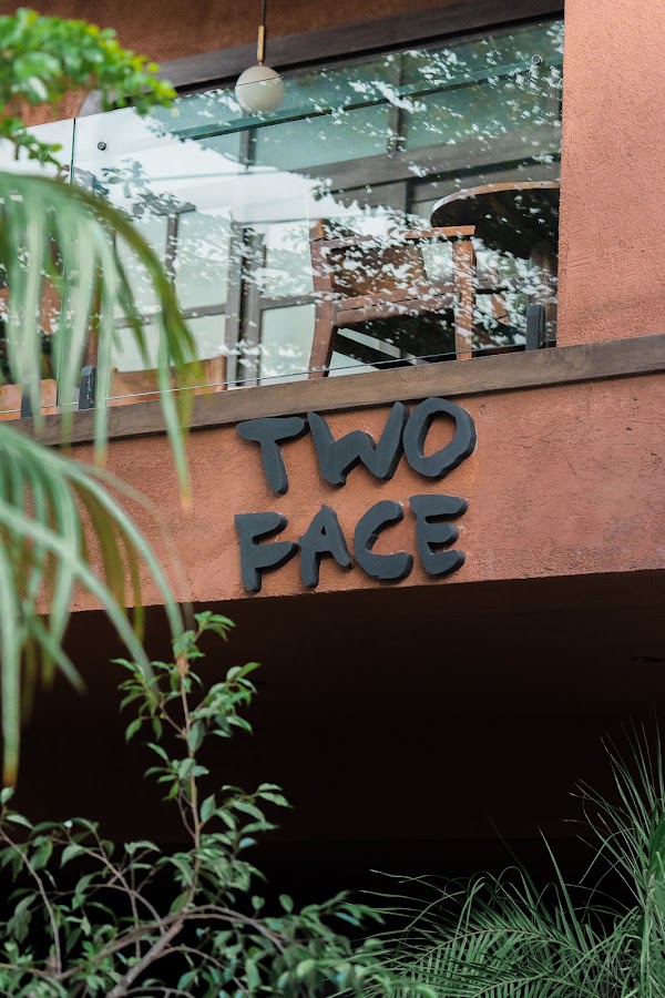 Two Face / Coffee & Brunch [Canggu] 3