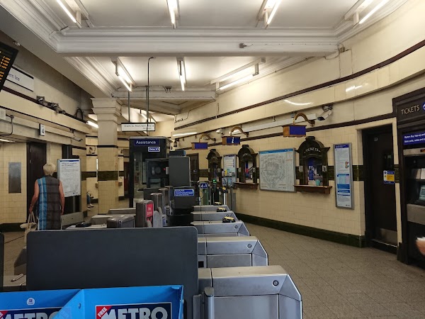 Hampstead Station 1