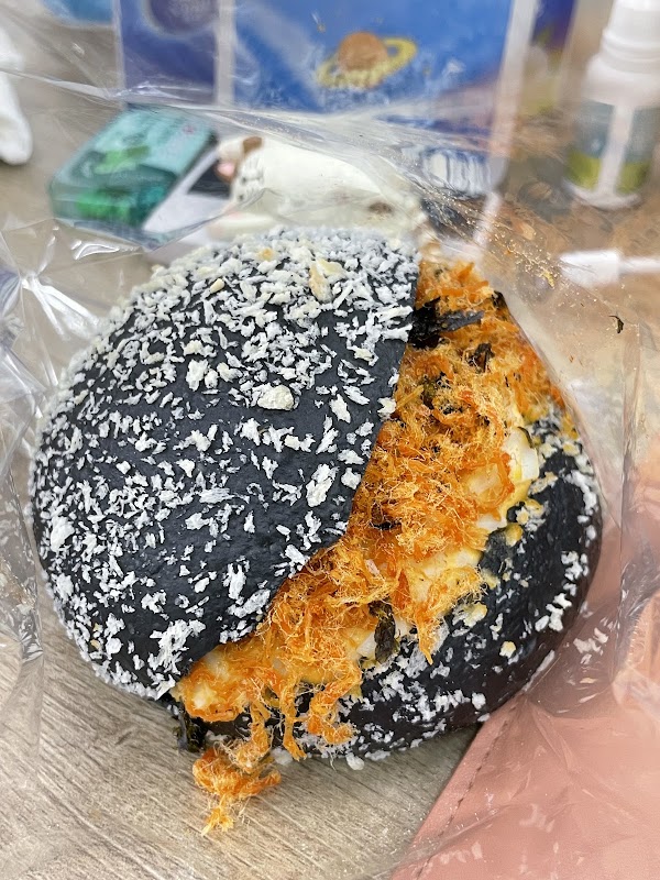 MAMA Bakery (啟鑽商場店) 3