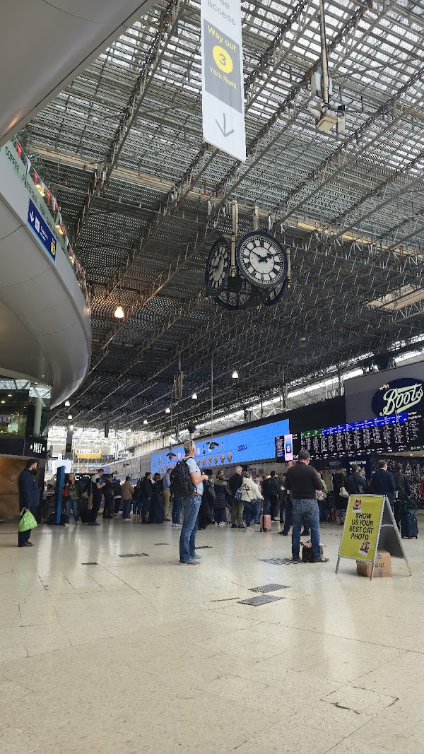 Waterloo Station 4