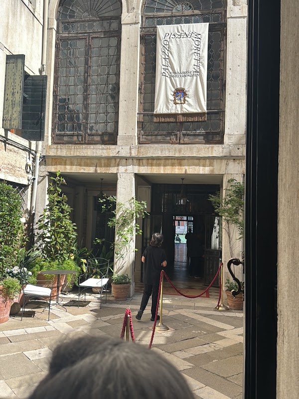 Fondazione Dries Van Noten 3
