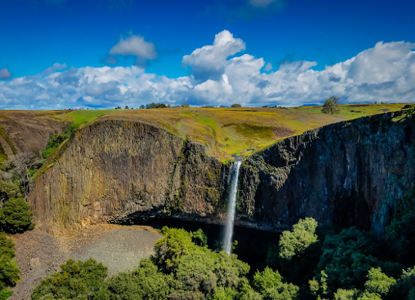 Phantom Falls