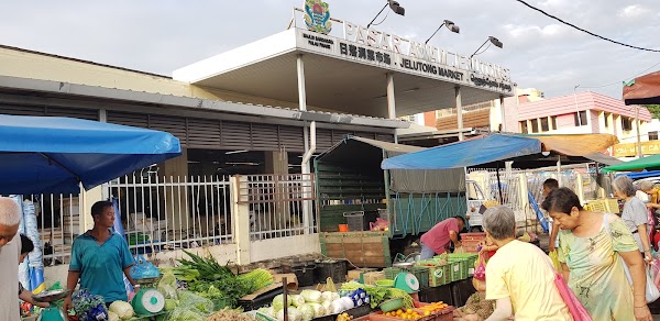 JELUTONG STREET MARKET 1