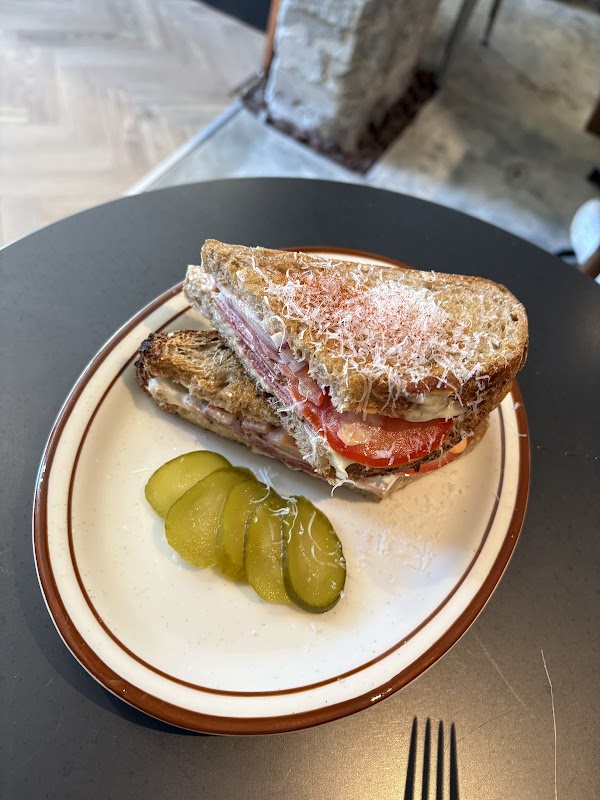 EASTERN Sandwich & Coffee 5