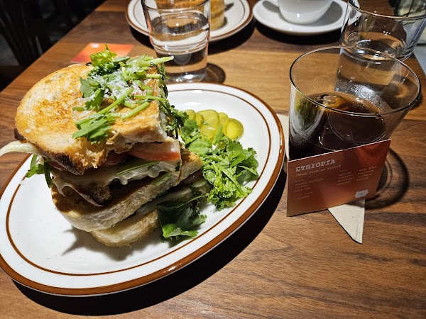 EASTERN Sandwich & Coffee 3