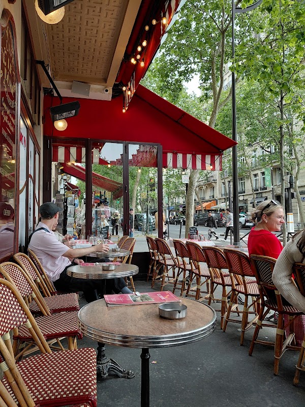 Cafe Le Dome