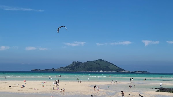 Geumneung Beach 5