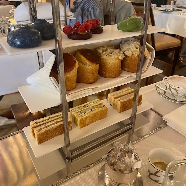 La Pâtisserie du Meurice par Cedric Grolet