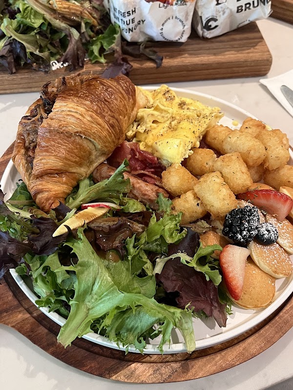 Light Cafe 3
